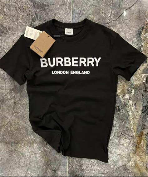 t-shirt burberry nude the block